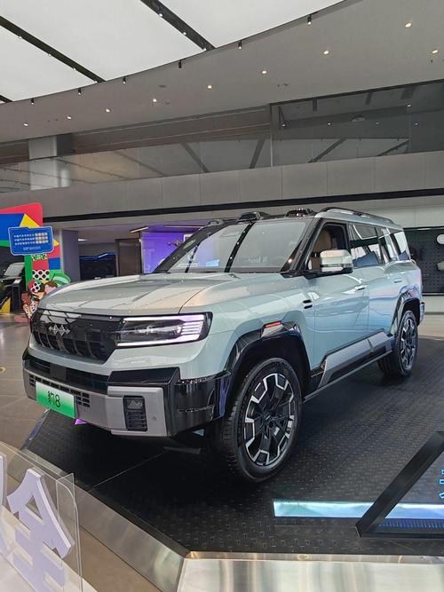 成都双流区华航西企业管理咨询比亚迪方程豹硬派越野的爆款，英菲尼迪35周年与你共成长